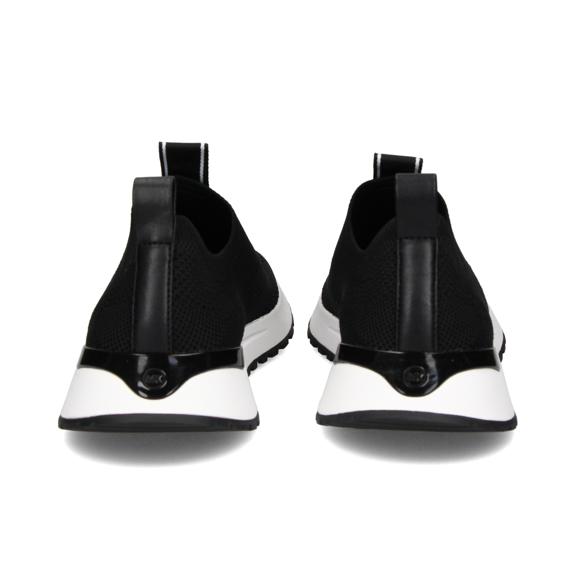 deportivo-calcetin-negro