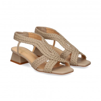 SANDALIA BEBE TRENZADA PIEL BEIGE