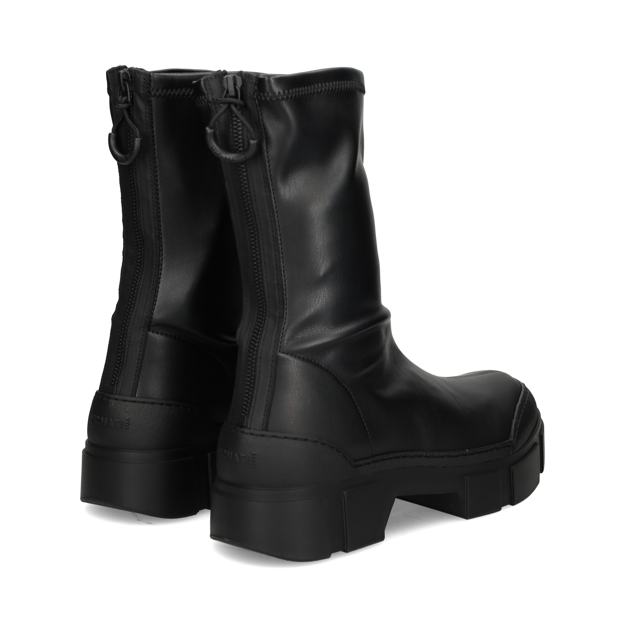 botin-cremallera-en-talon-piel-negro