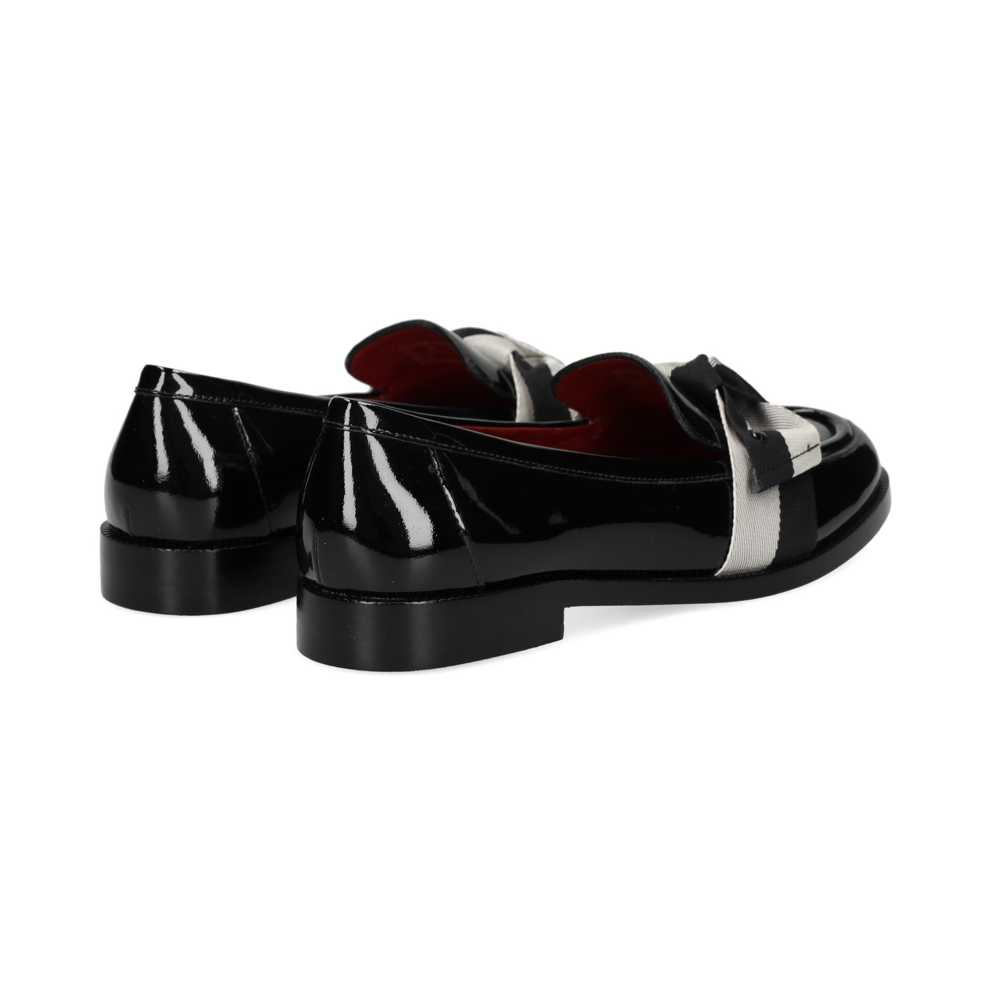 mocasin-webing-bicolor-charol-negro