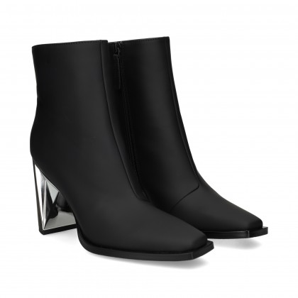 BOTIN PIEL NEGRO