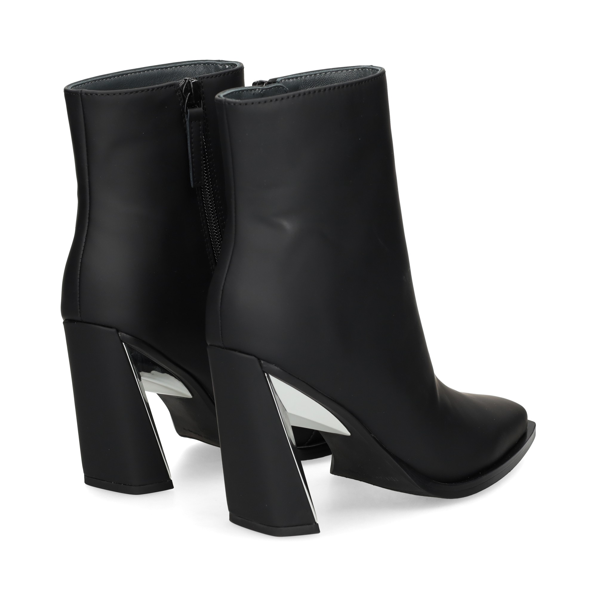 botin-piel-negro