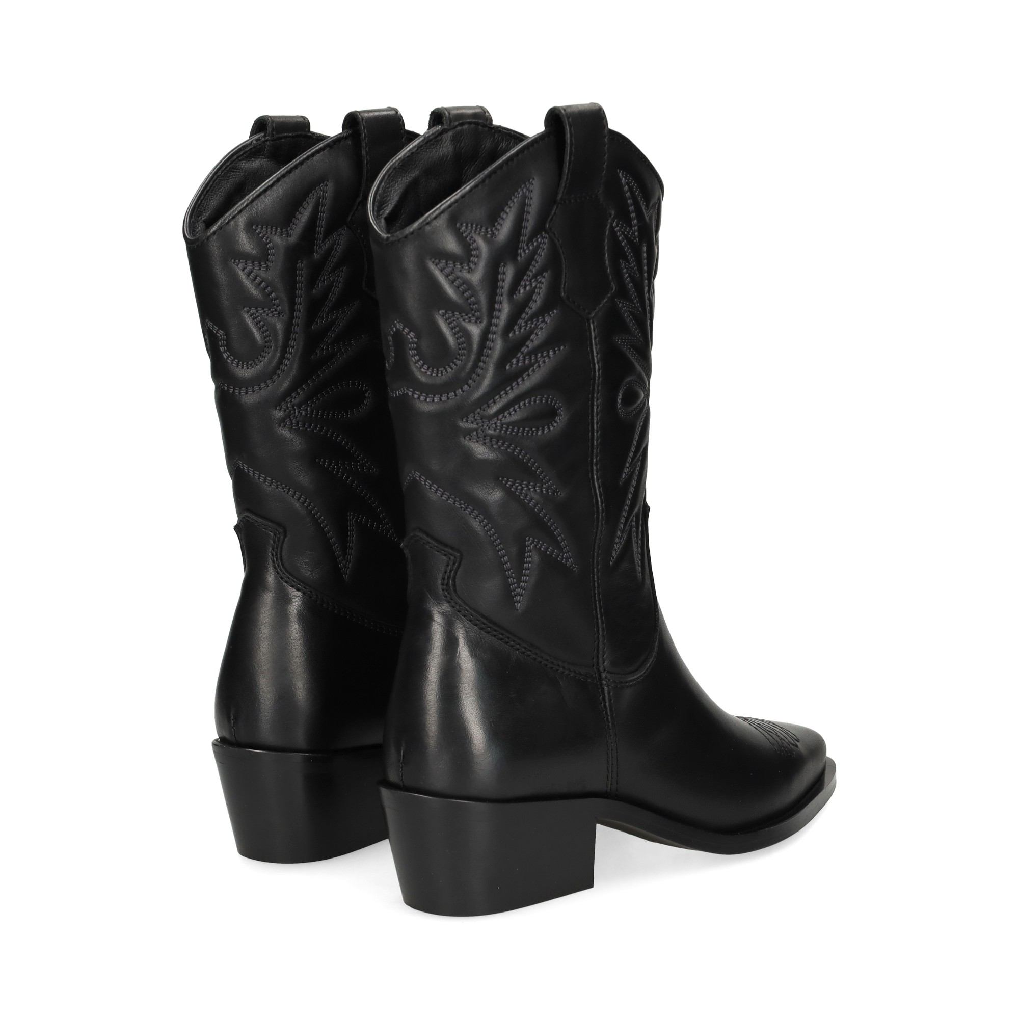 botin-cowboy-bordado-piel-negro