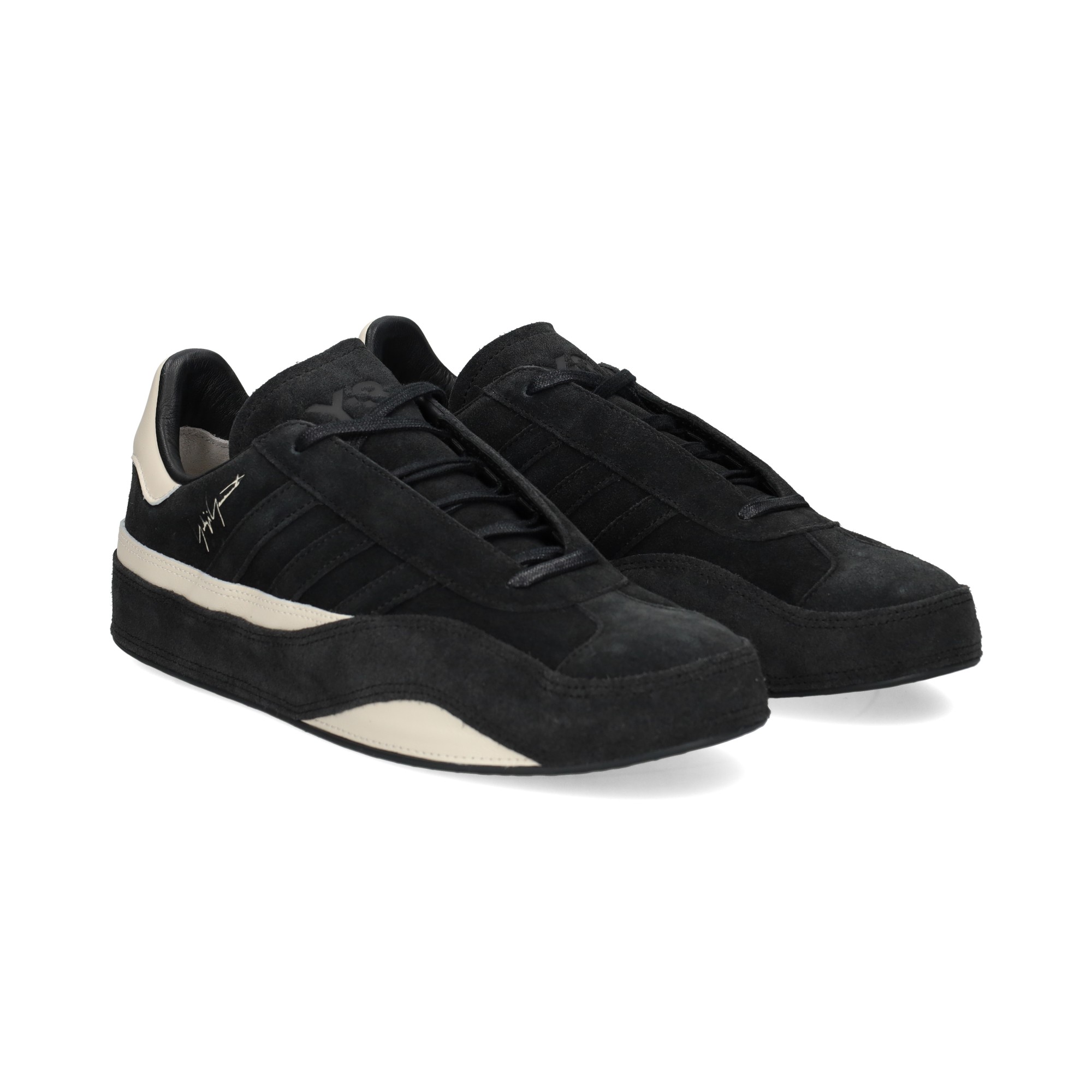 talon-hielo-deportivo-ante-negro