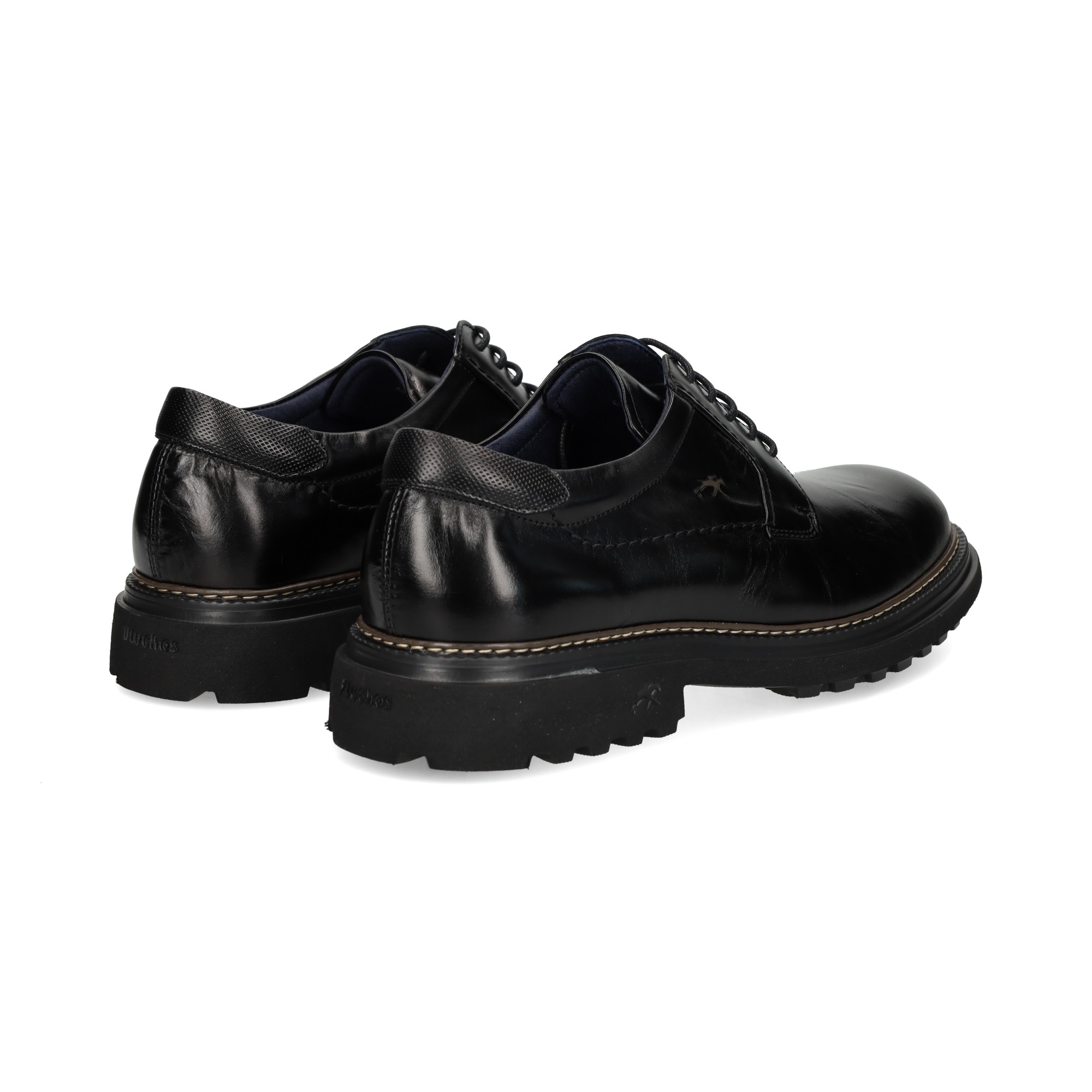 talon-picado-blucher-piel-negro