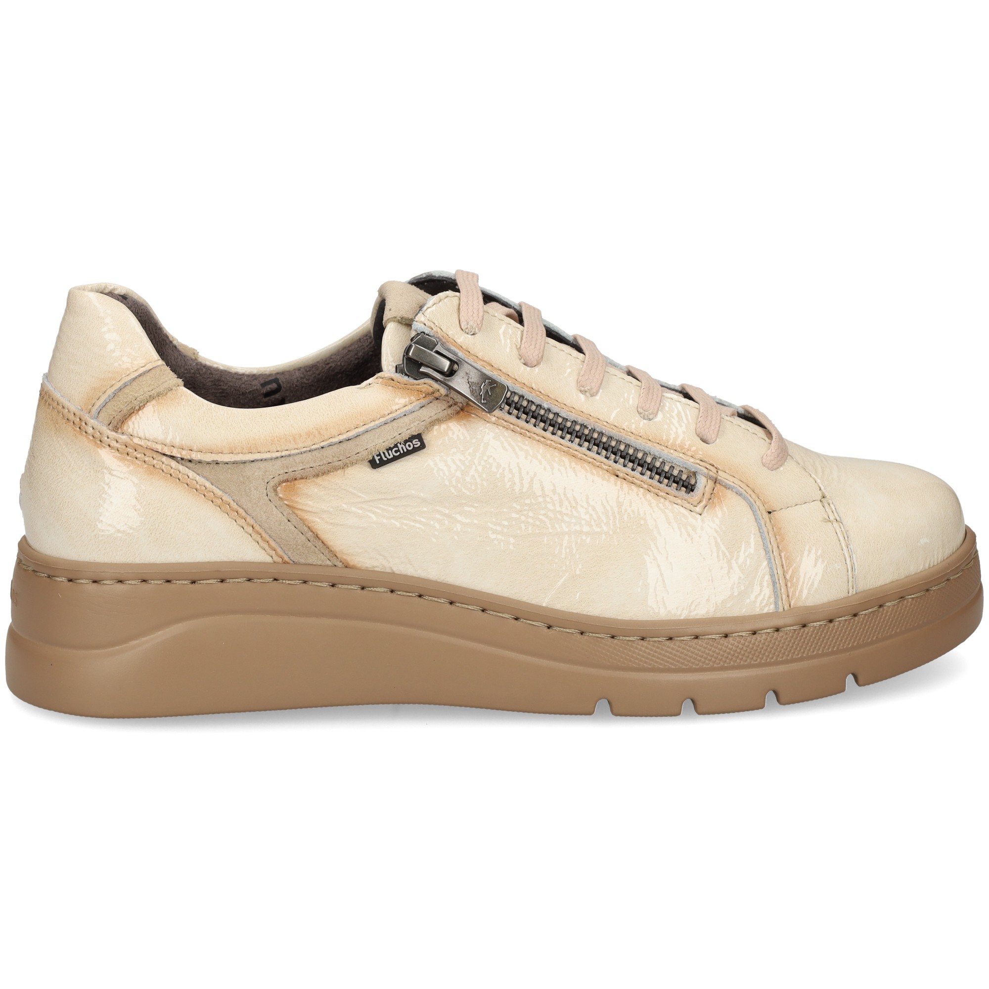 deportivo-cremallera-lado-charol-beige