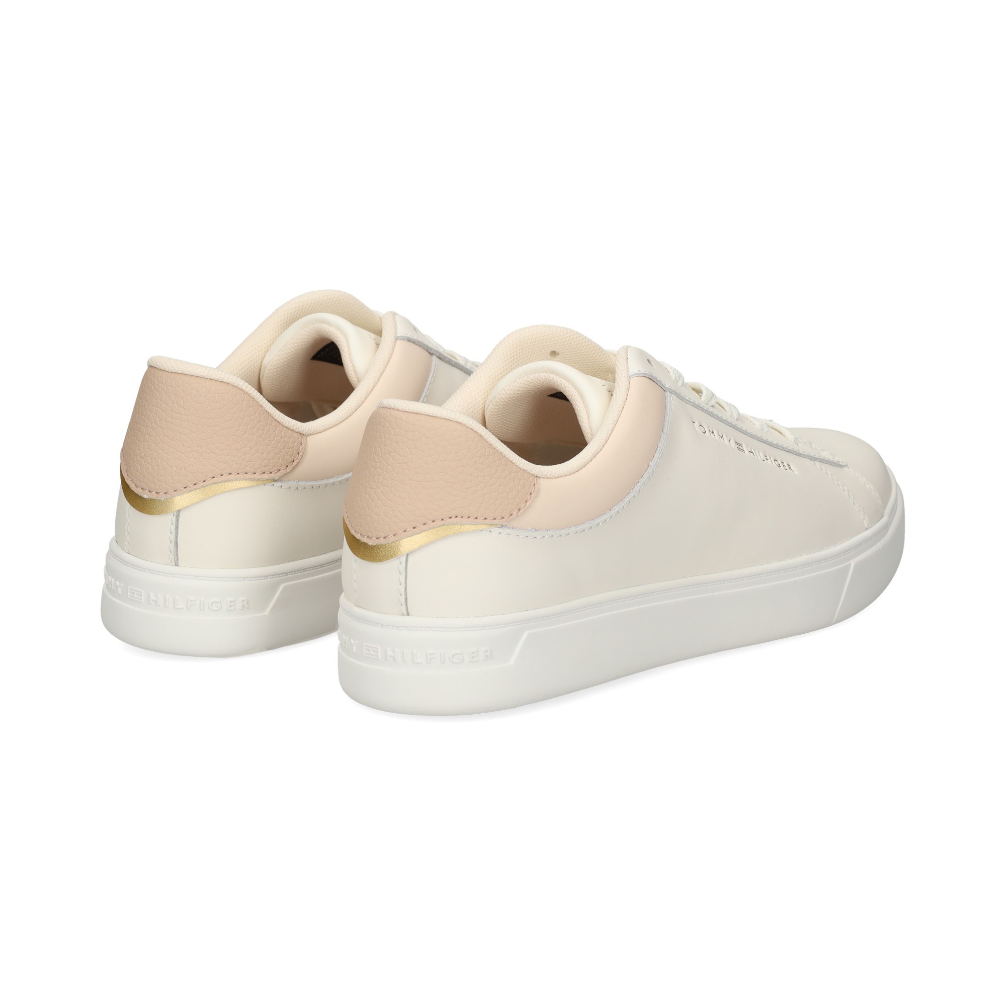 talon-beige-deportivo-piel-blanco