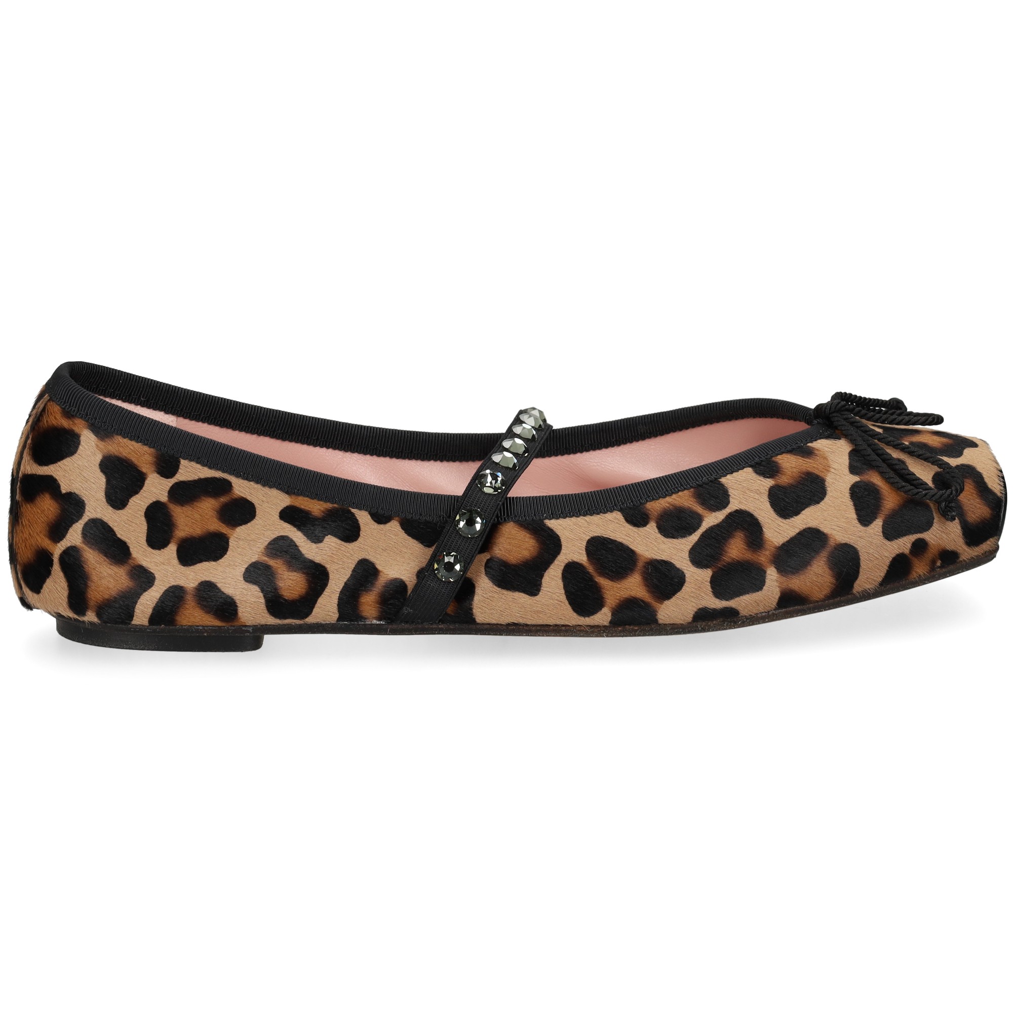 bailarina-tira-tachas-leopardo