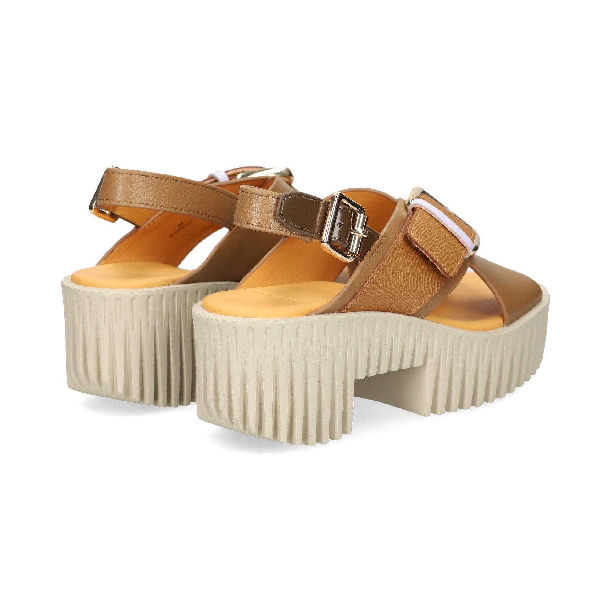 sandalia-cruzada-piel-beige