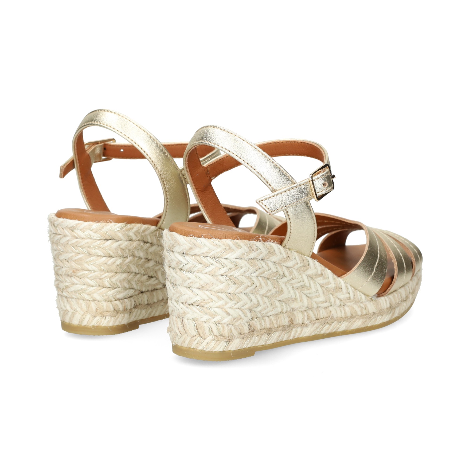 sandalia-metalizada-beige