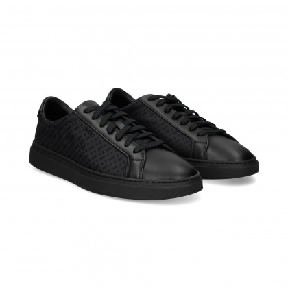 BOSS Lado Grabado Deportivo Negro Black