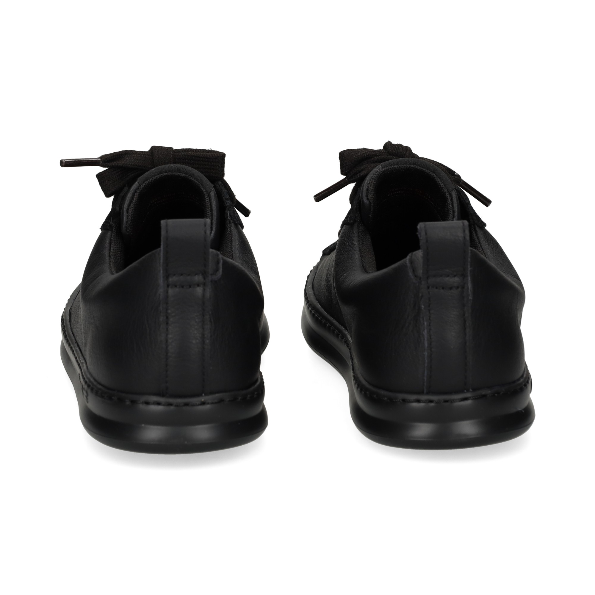 deportivo-piel-todo-negro