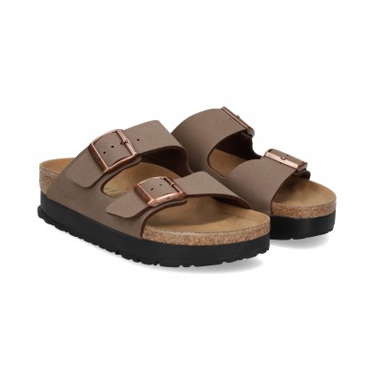 pala-2-hebillas-plataforma-moca