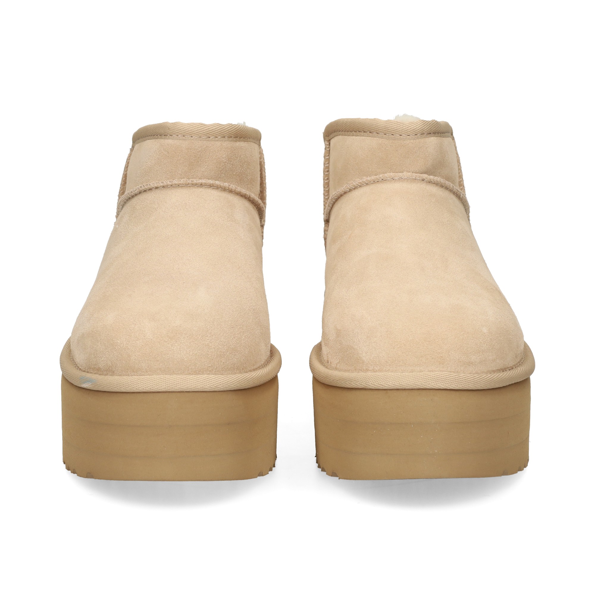 botin-corto-plataforma-ante-beige