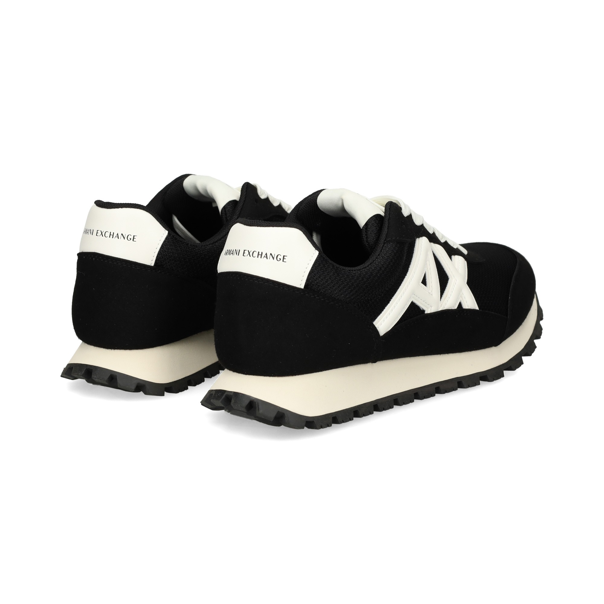 letras-blanco-depantemalla-negro