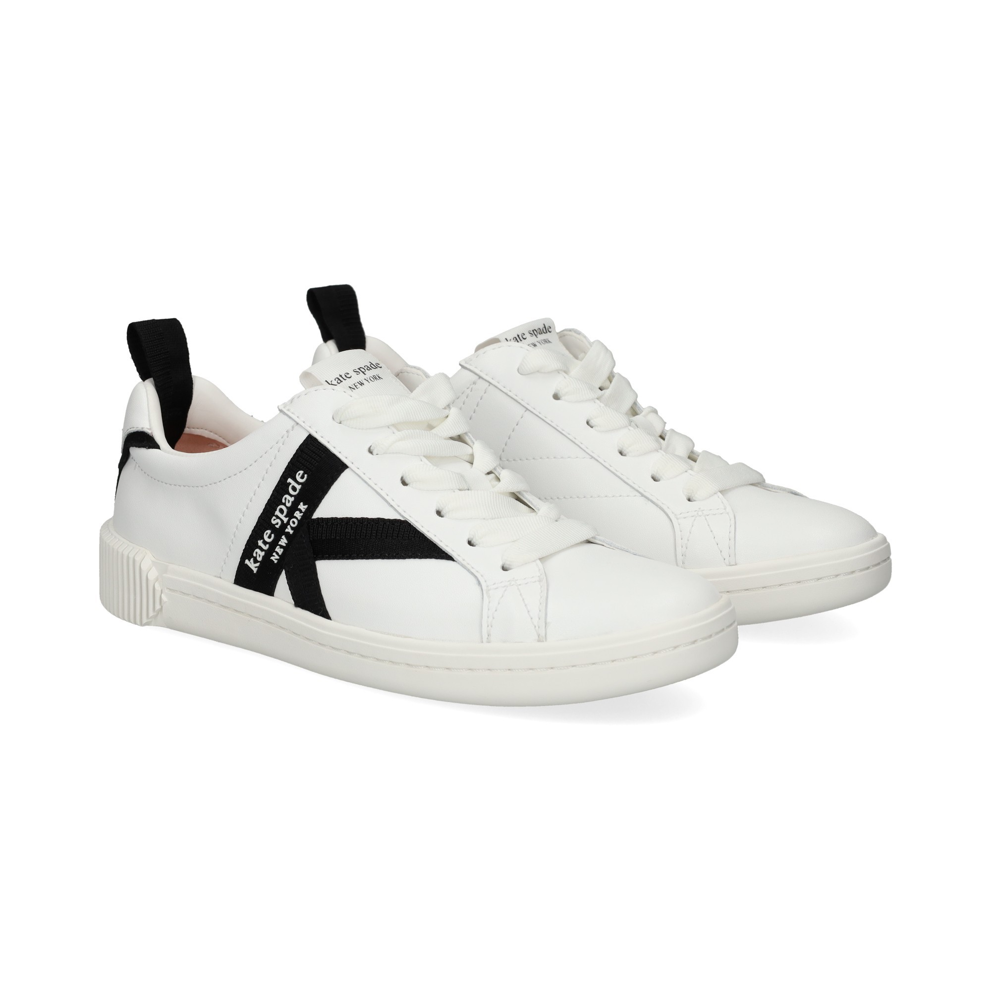 deportivo-k-con-cintas-negro-piel-blanco