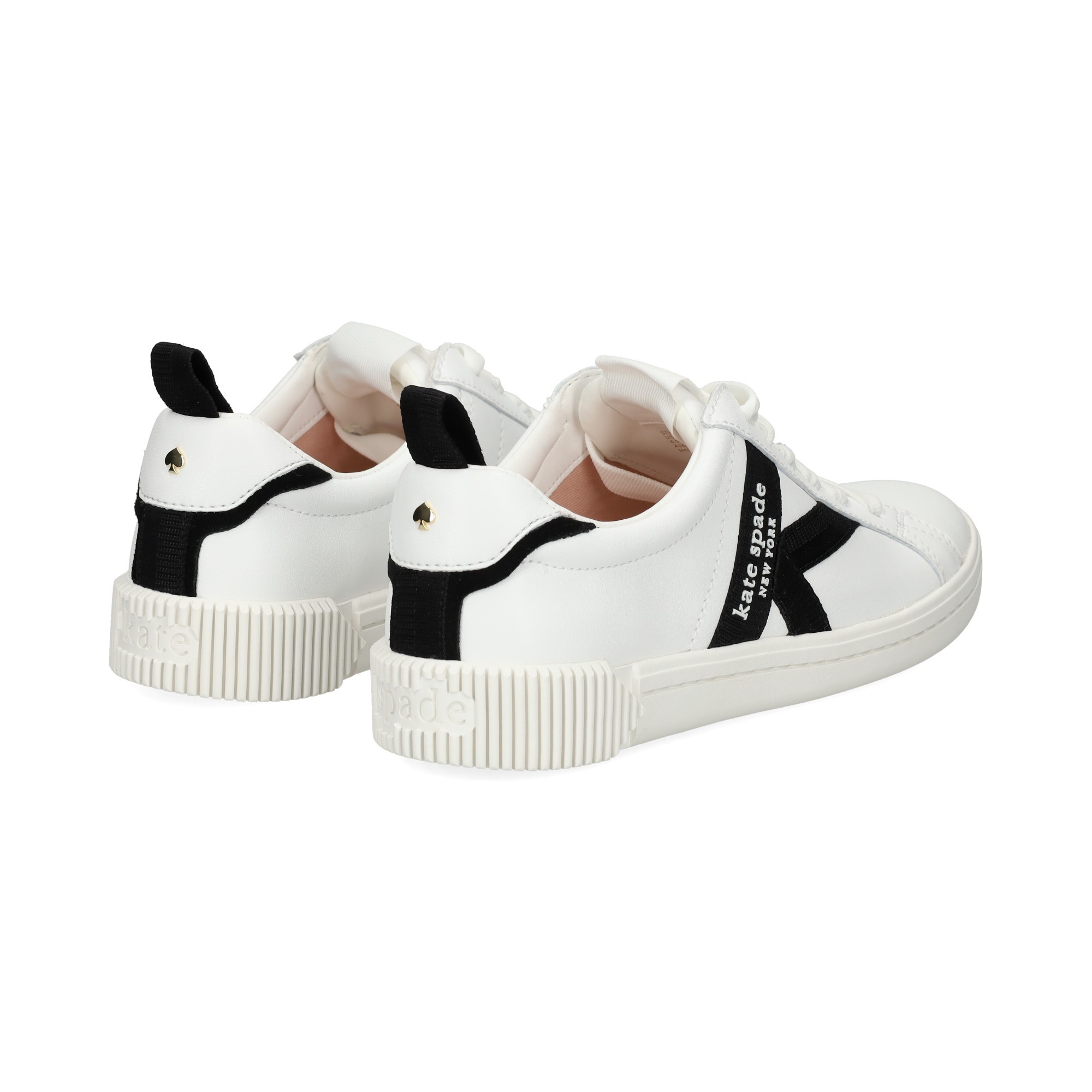 deportivo-k-con-cintas-negro-piel-blanco
