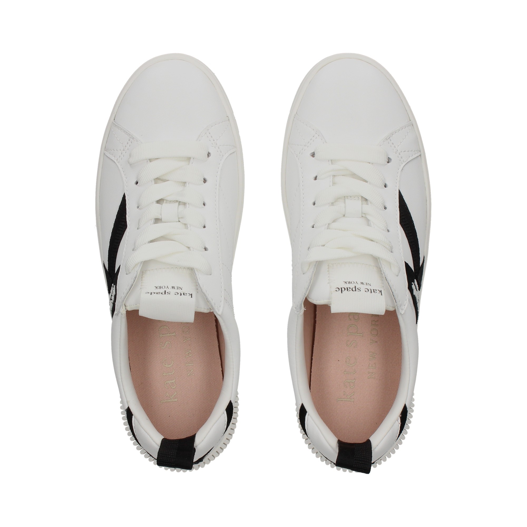 deportivo-k-con-cintas-negro-piel-blanco
