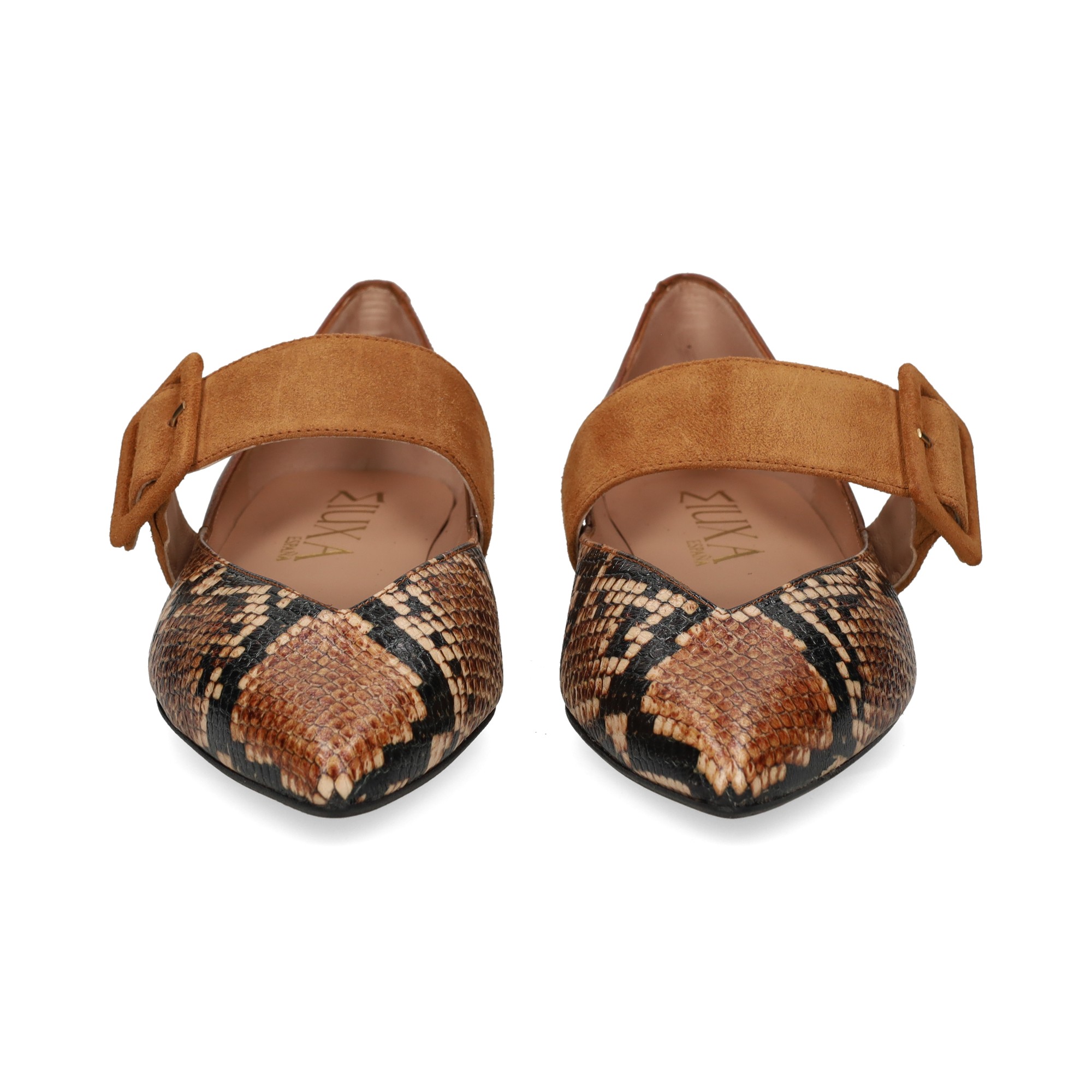 mercedes-punta-reptil-cuero