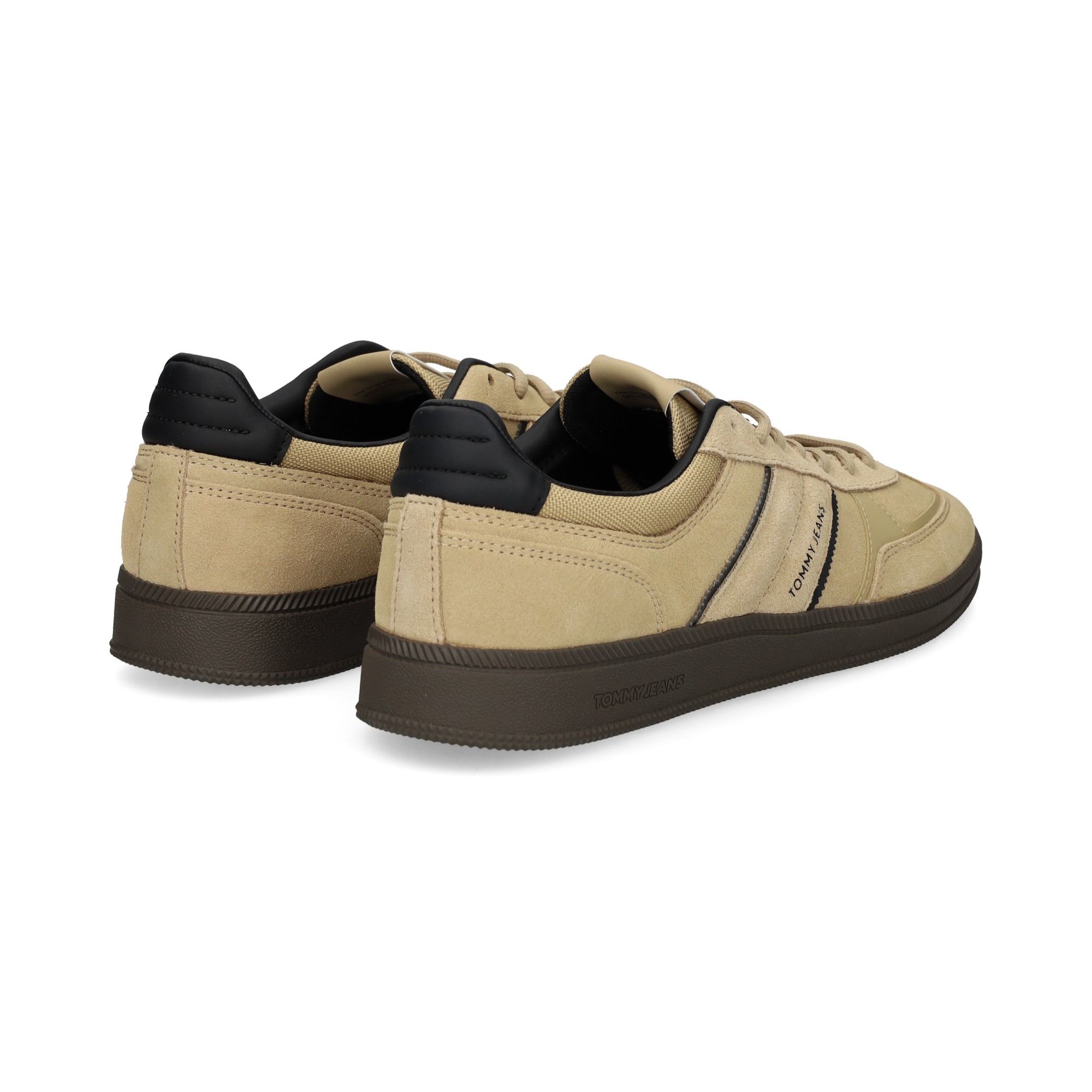 deportivo-banda-tj-ante-beige