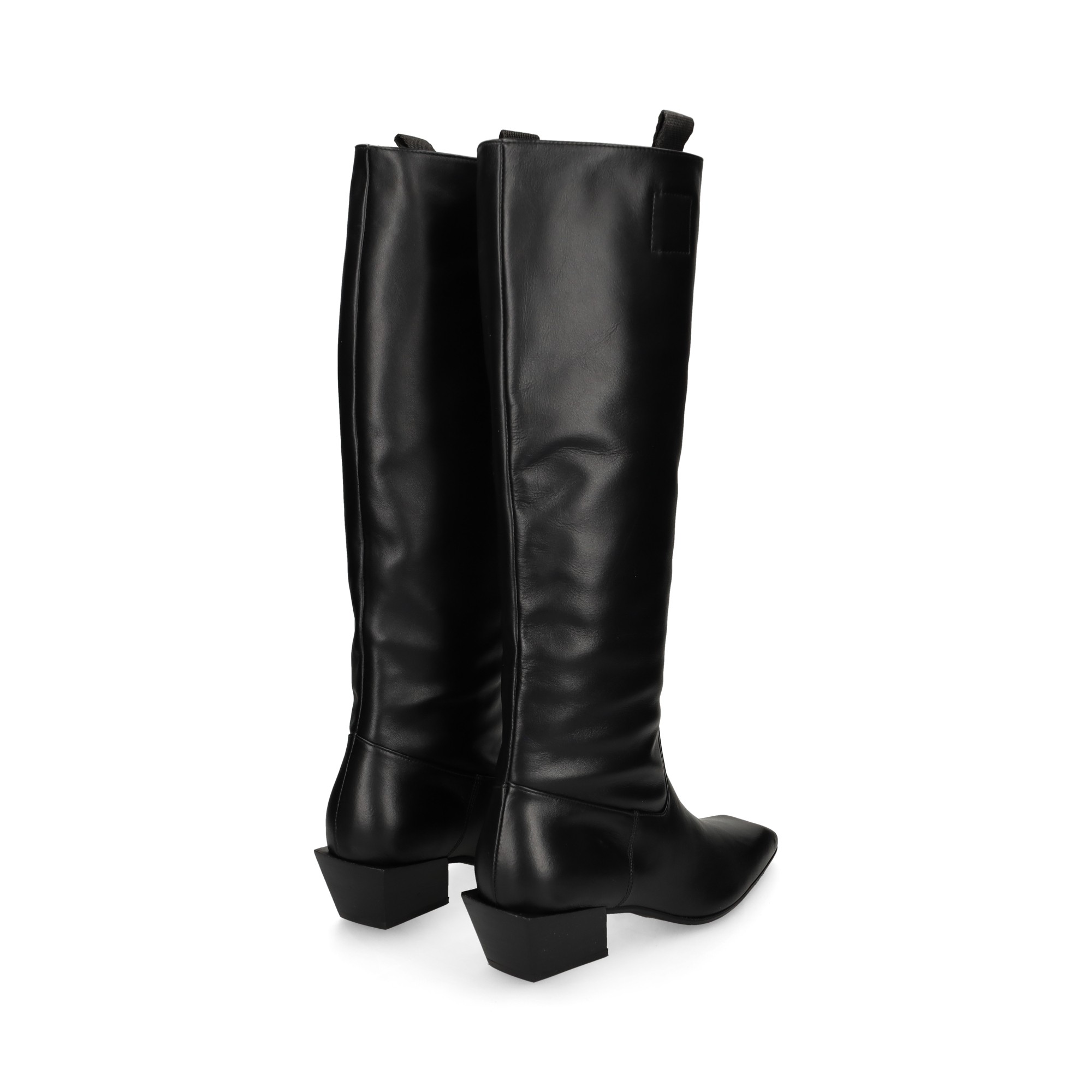 bota-piel-negro