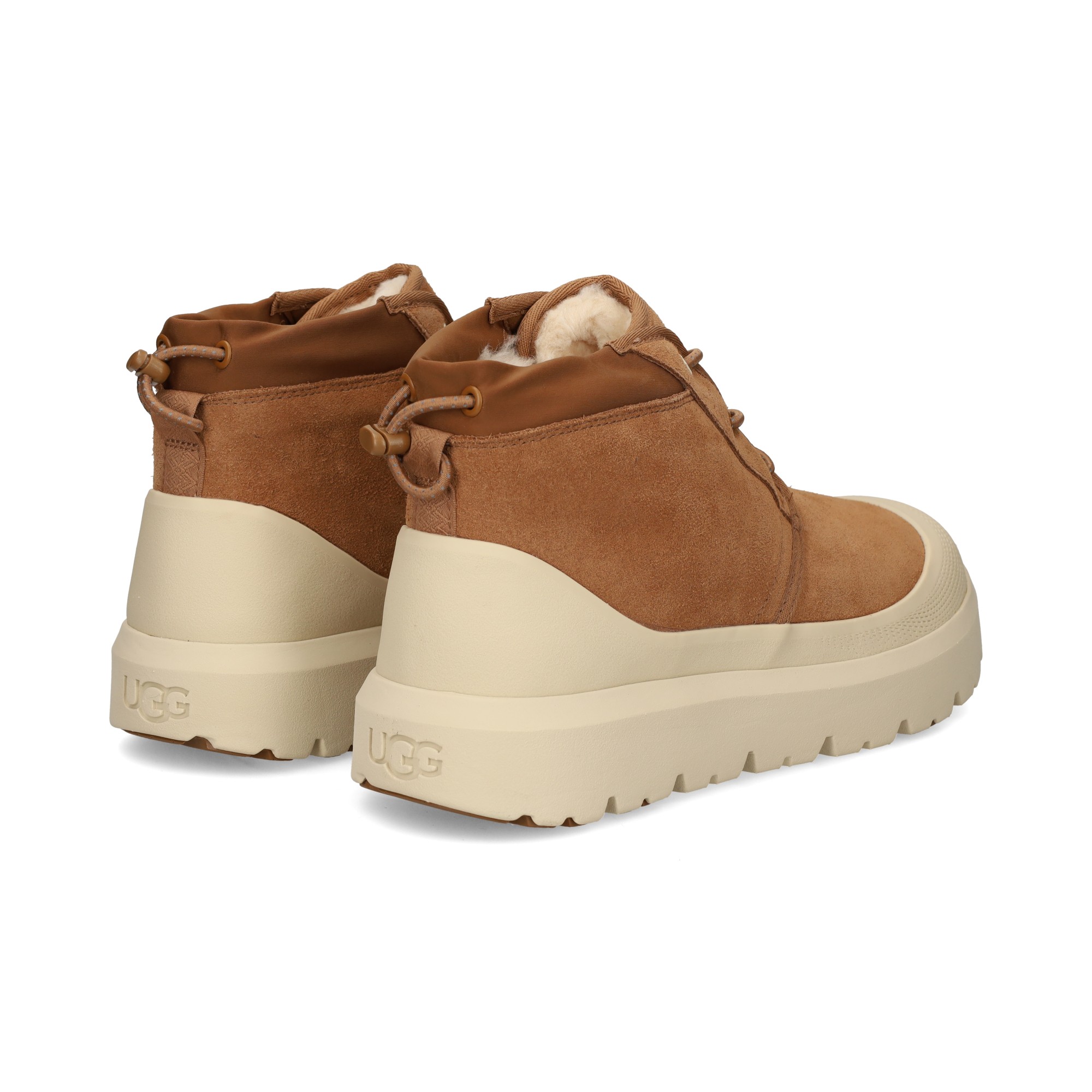 botin-ante-impermeable-cuero