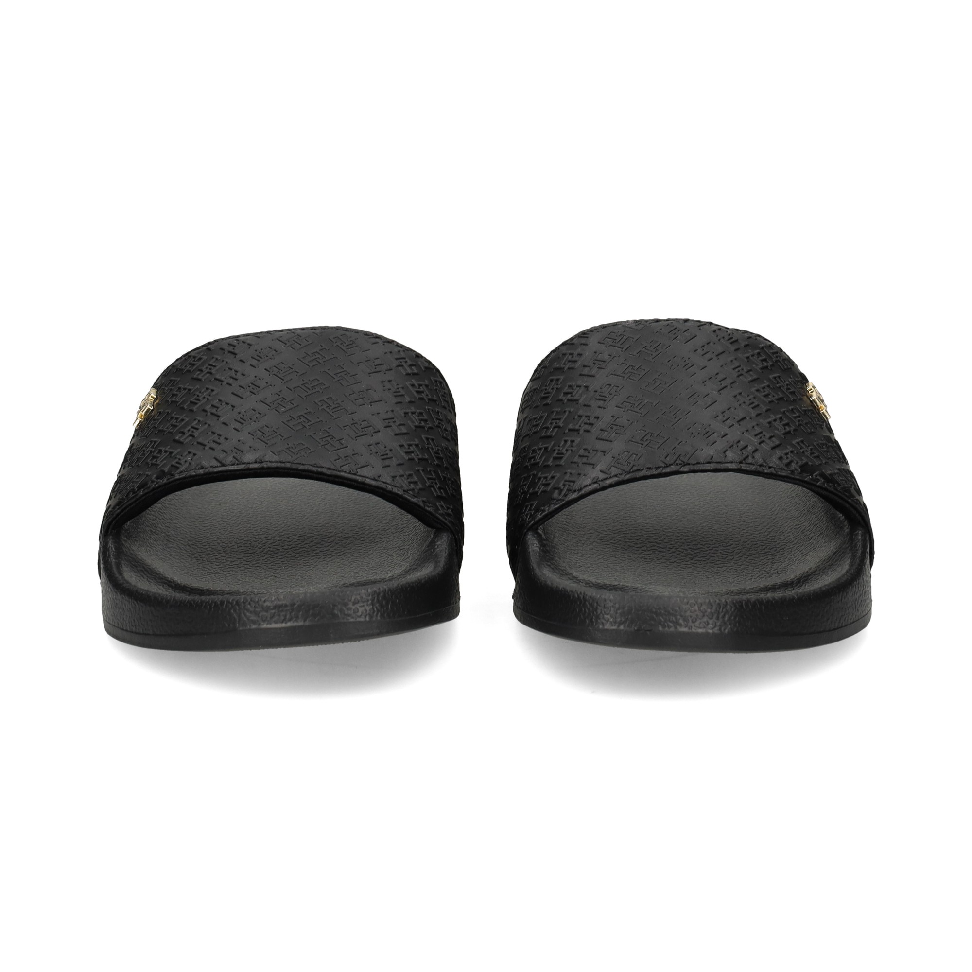 pala-pool-monogram-negro