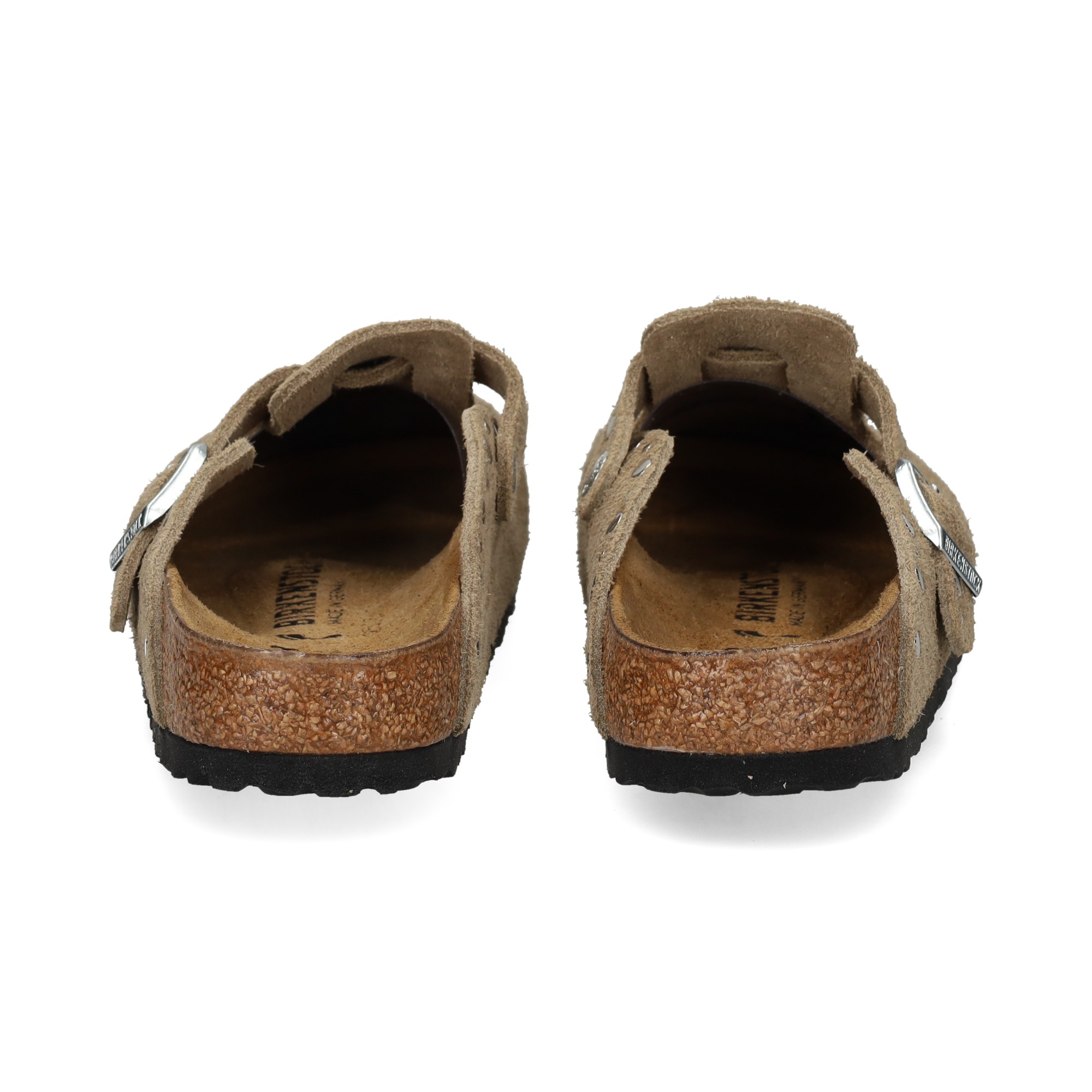 zueco-hebillatachas-ante-beige