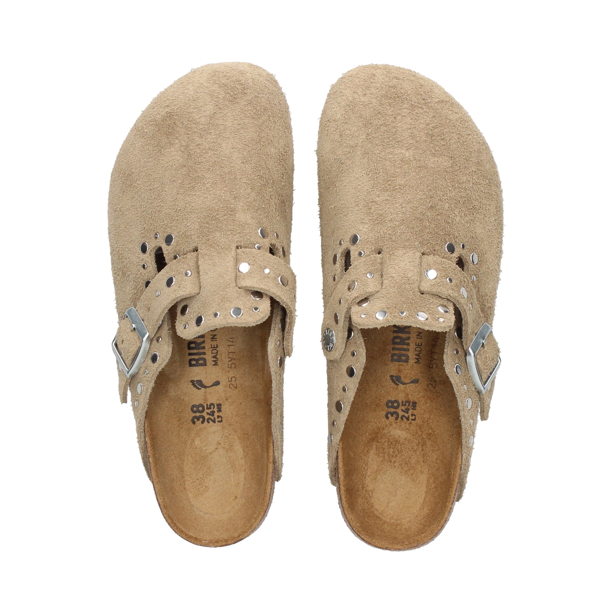 zueco-hebillatachas-ante-beige