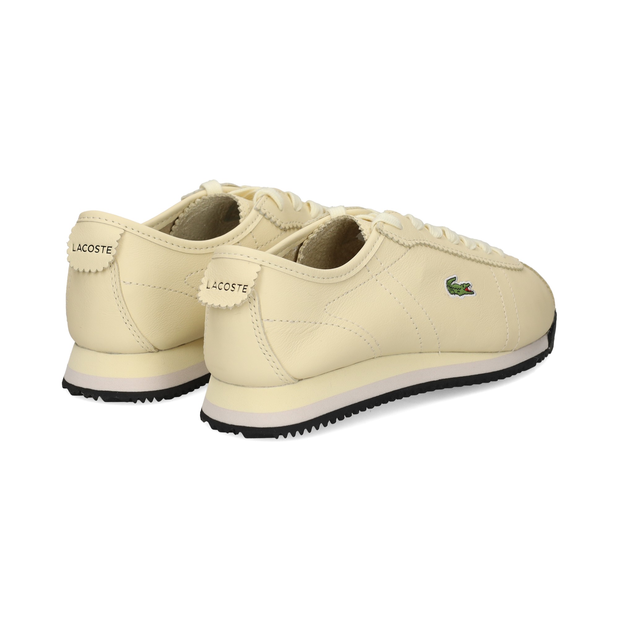 deportivo-tenis-piel-hielo