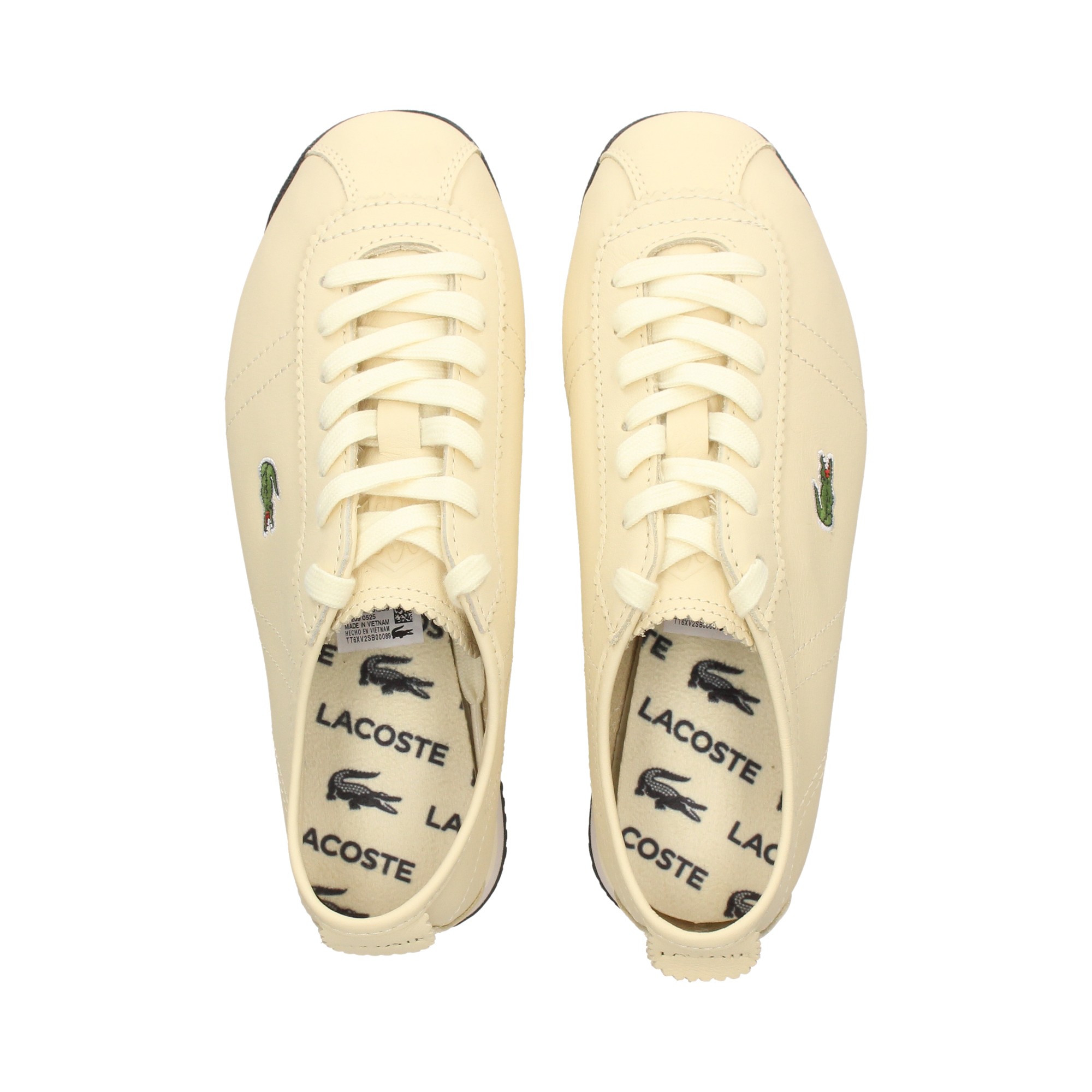 deportivo-tenis-piel-hielo