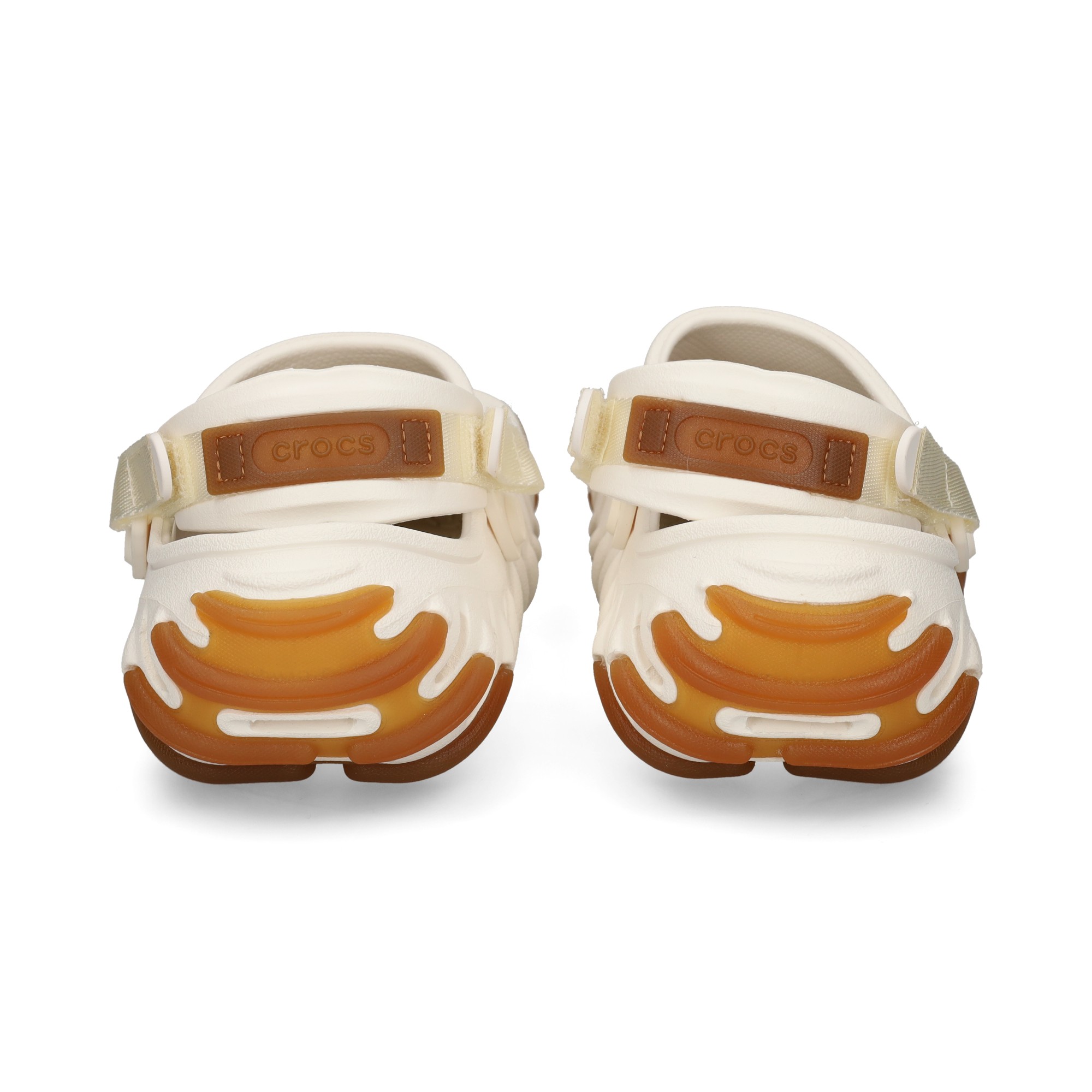 zueco-grietas-lado-marronhielo