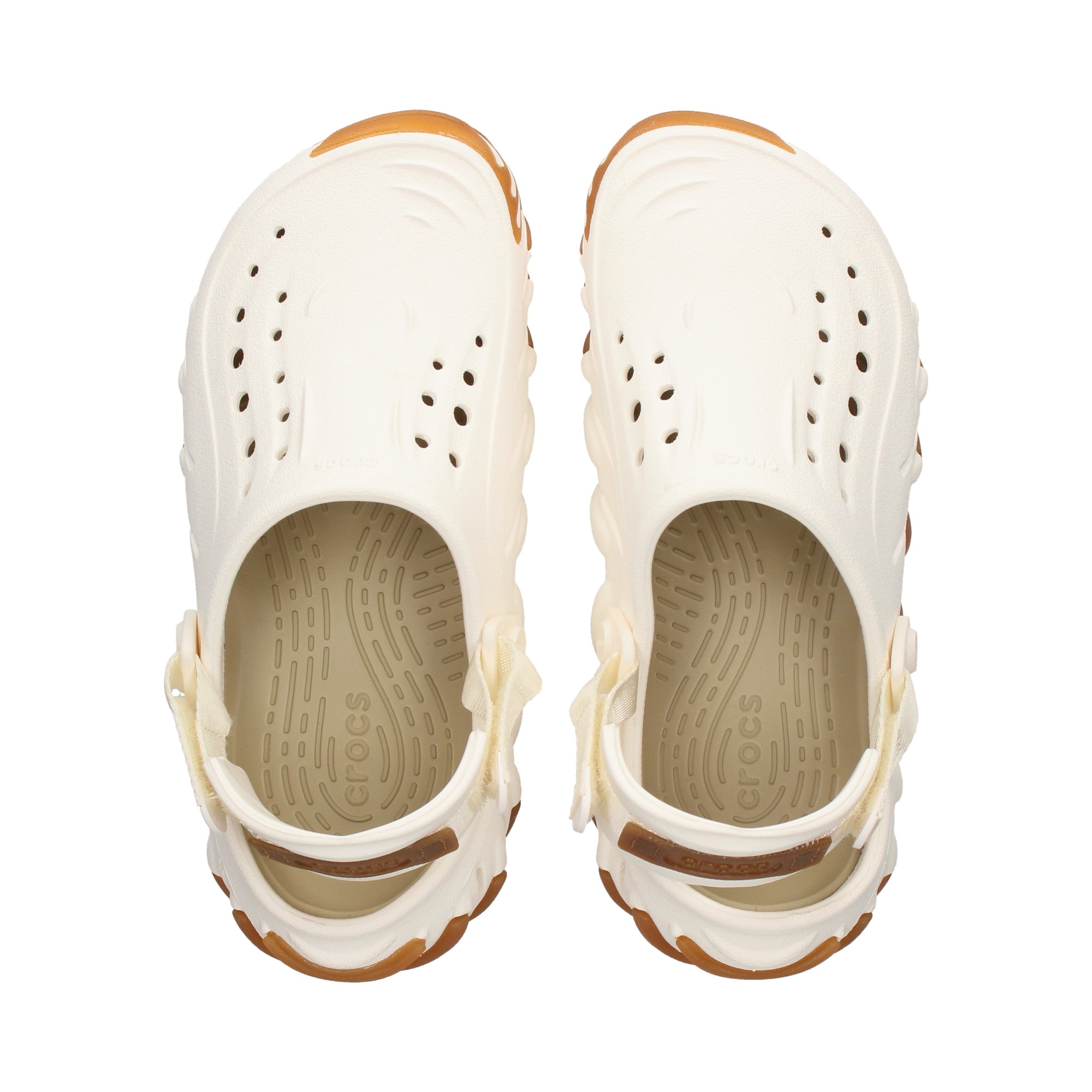 zueco-grietas-lado-marronhielo