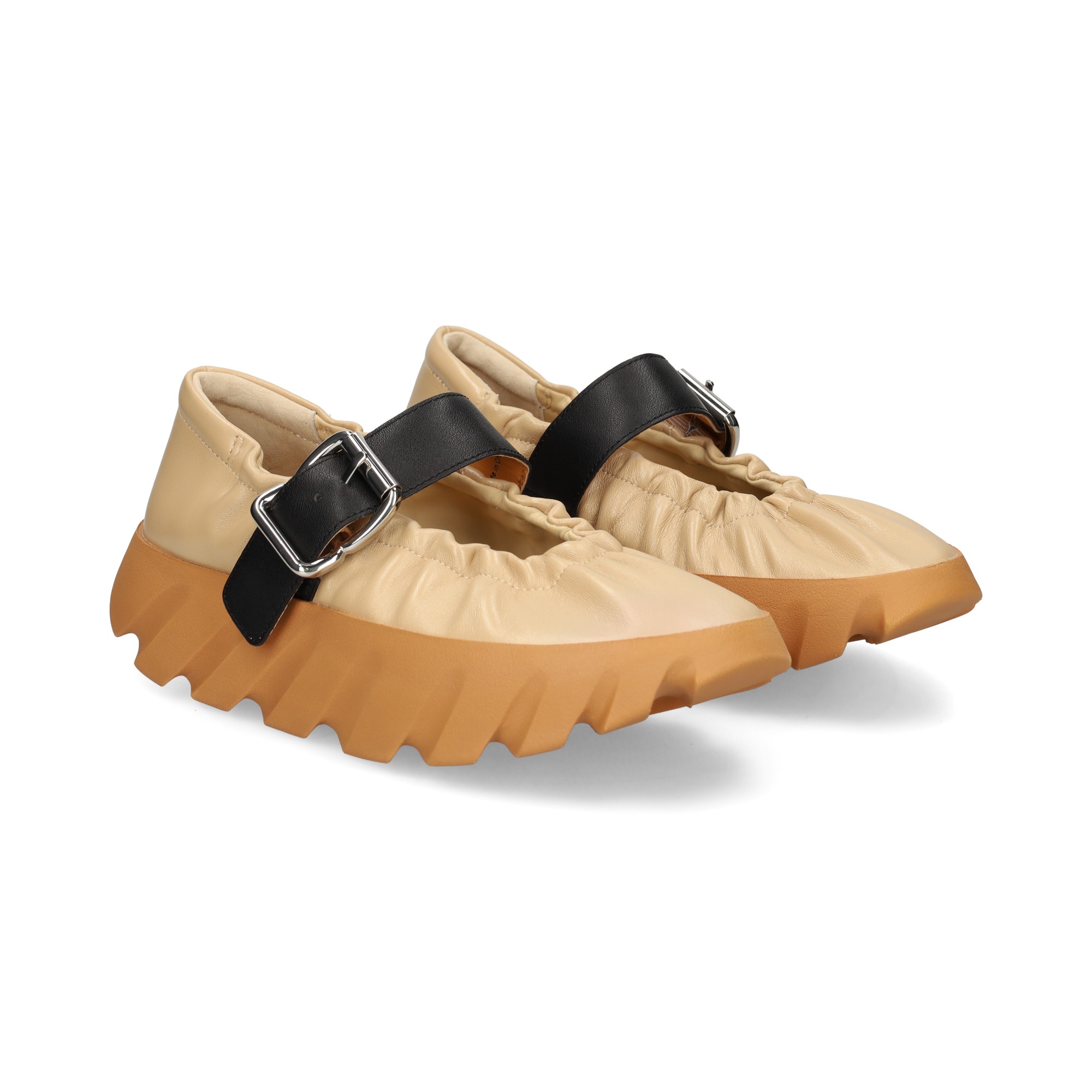 mercedes-hebilla-piel-beige