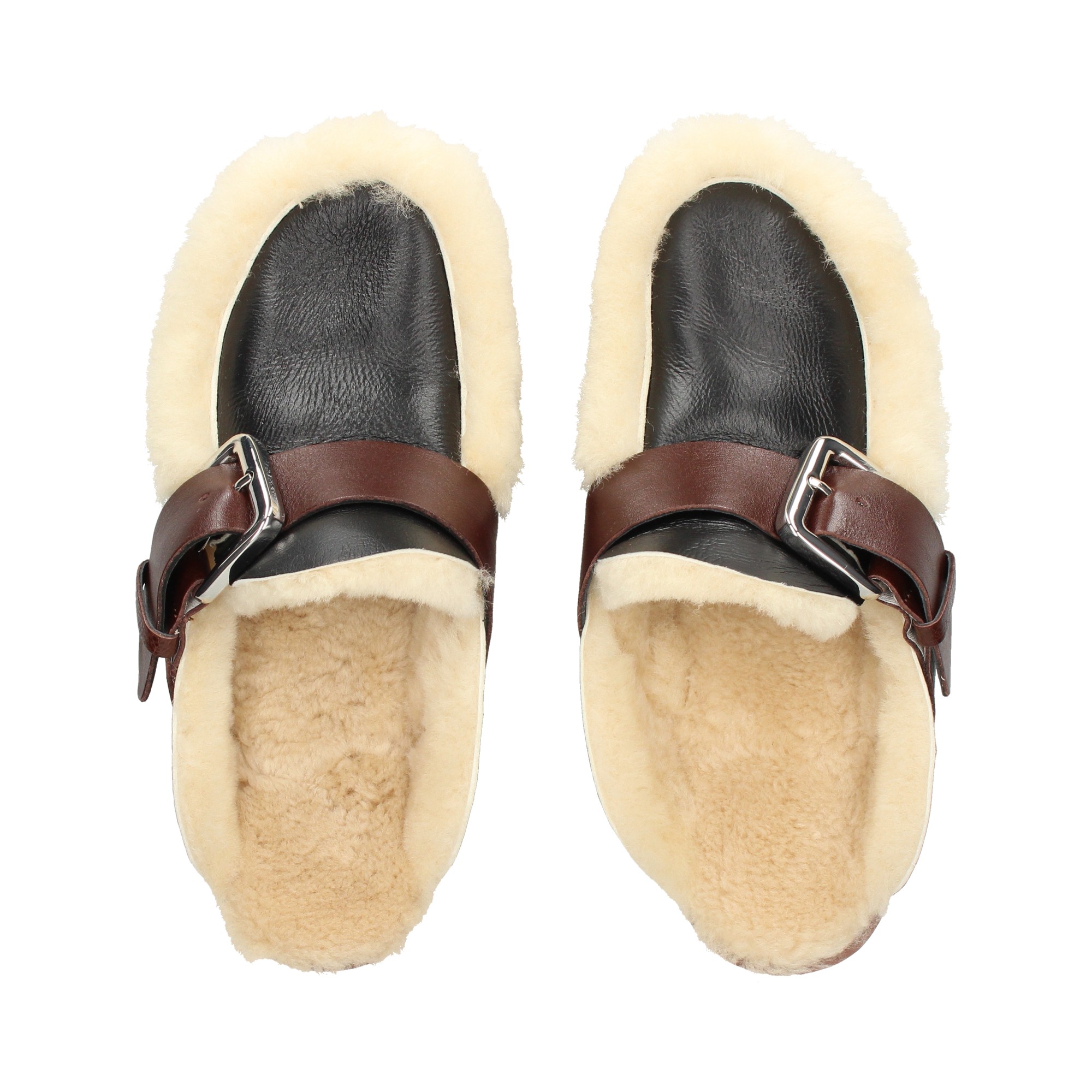 zueco-hebilla-vivo-pelo-piel-negro