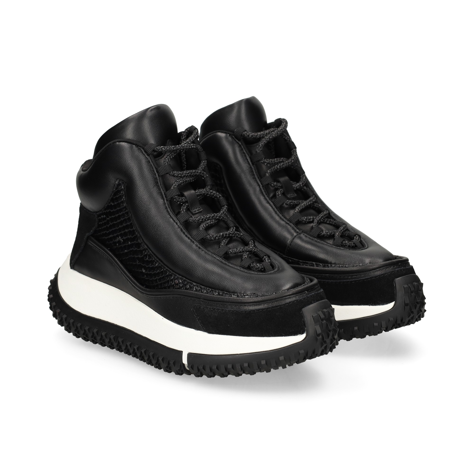 botin-lado-reptil-piel-negro