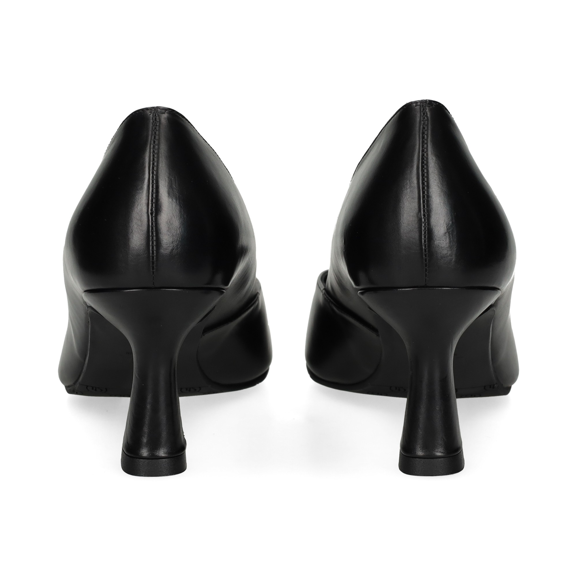 salon-piel-negro