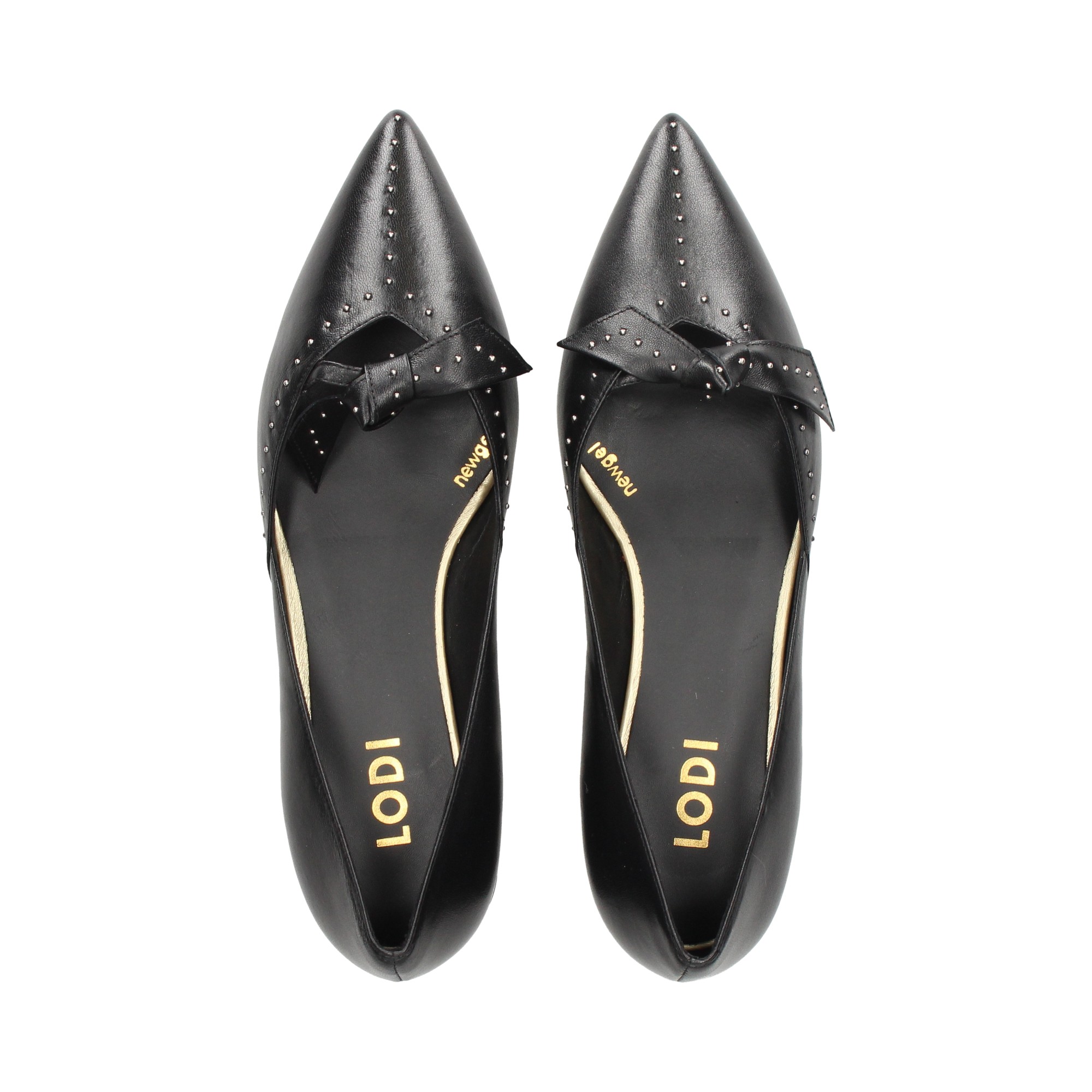 salon-nudotachas-piel-negro