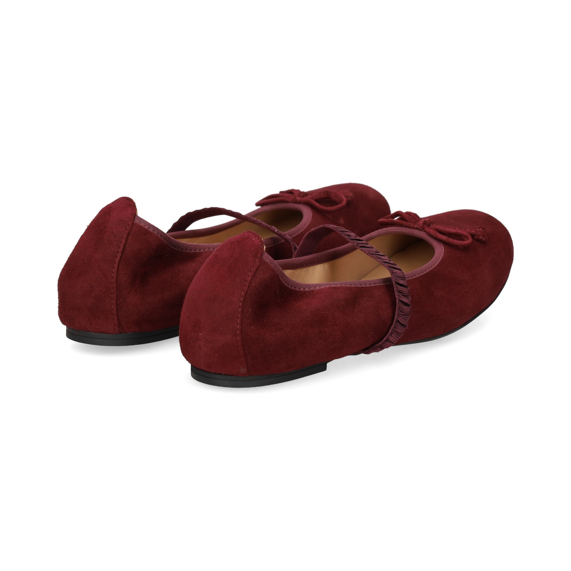 bailarina-con-elastico-ante-burdeos