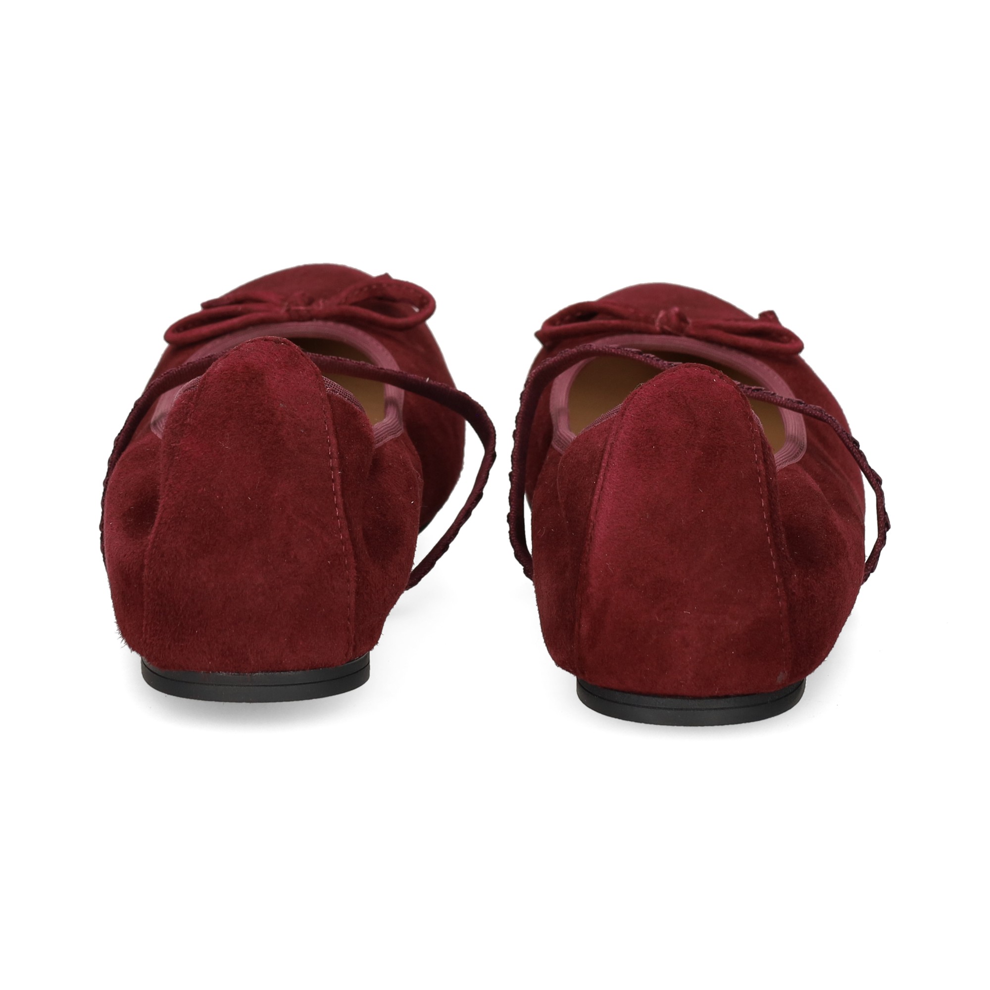 bailarina-con-elastico-ante-burdeos