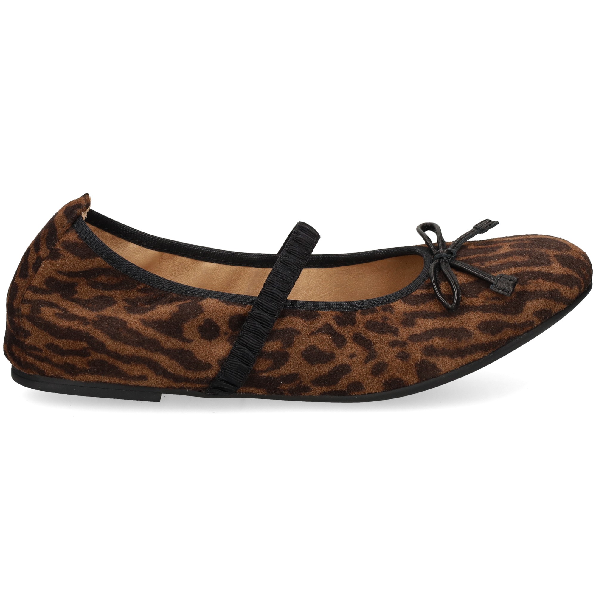 bailarina-con-elastico-ante-leopardo