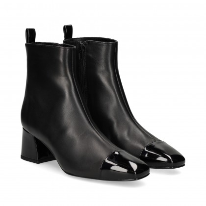 BOTIN PUNTA CHAROL PIEL NEGRO PRETO