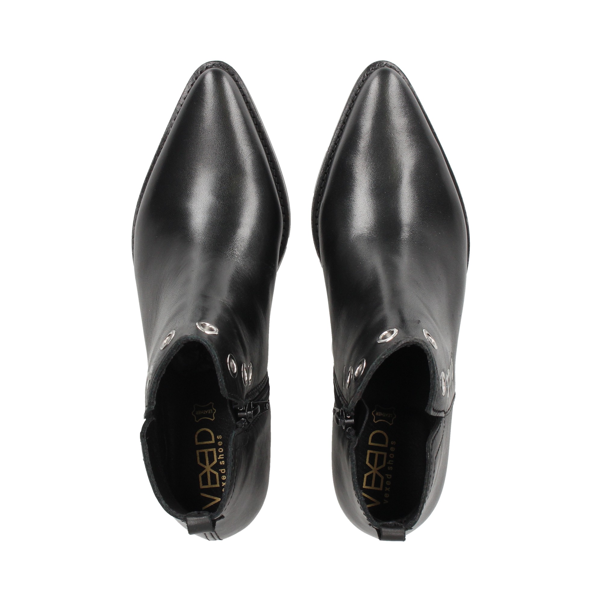 botin-arandelas-piel-negro