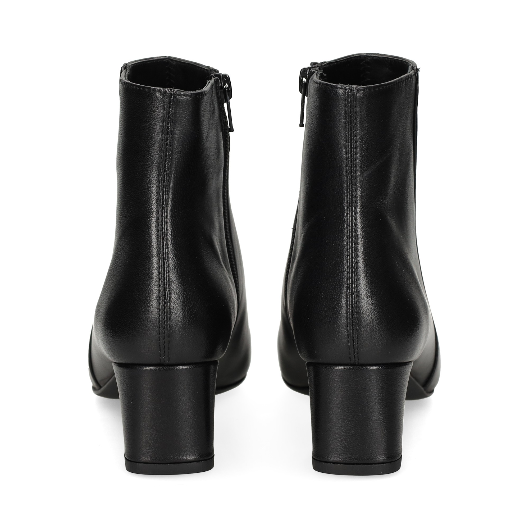 botin-corte-lado-piel-negro