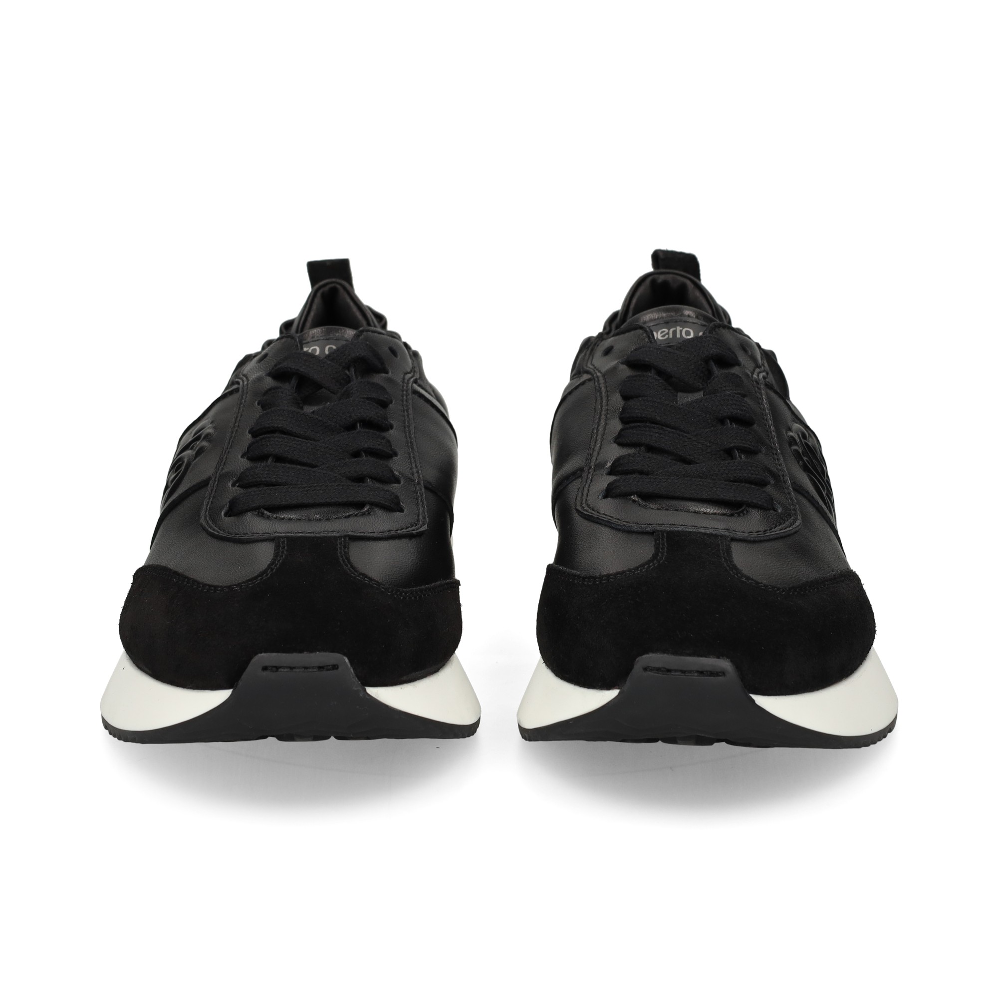 deportivo-logo-relieve-antepiel-negro