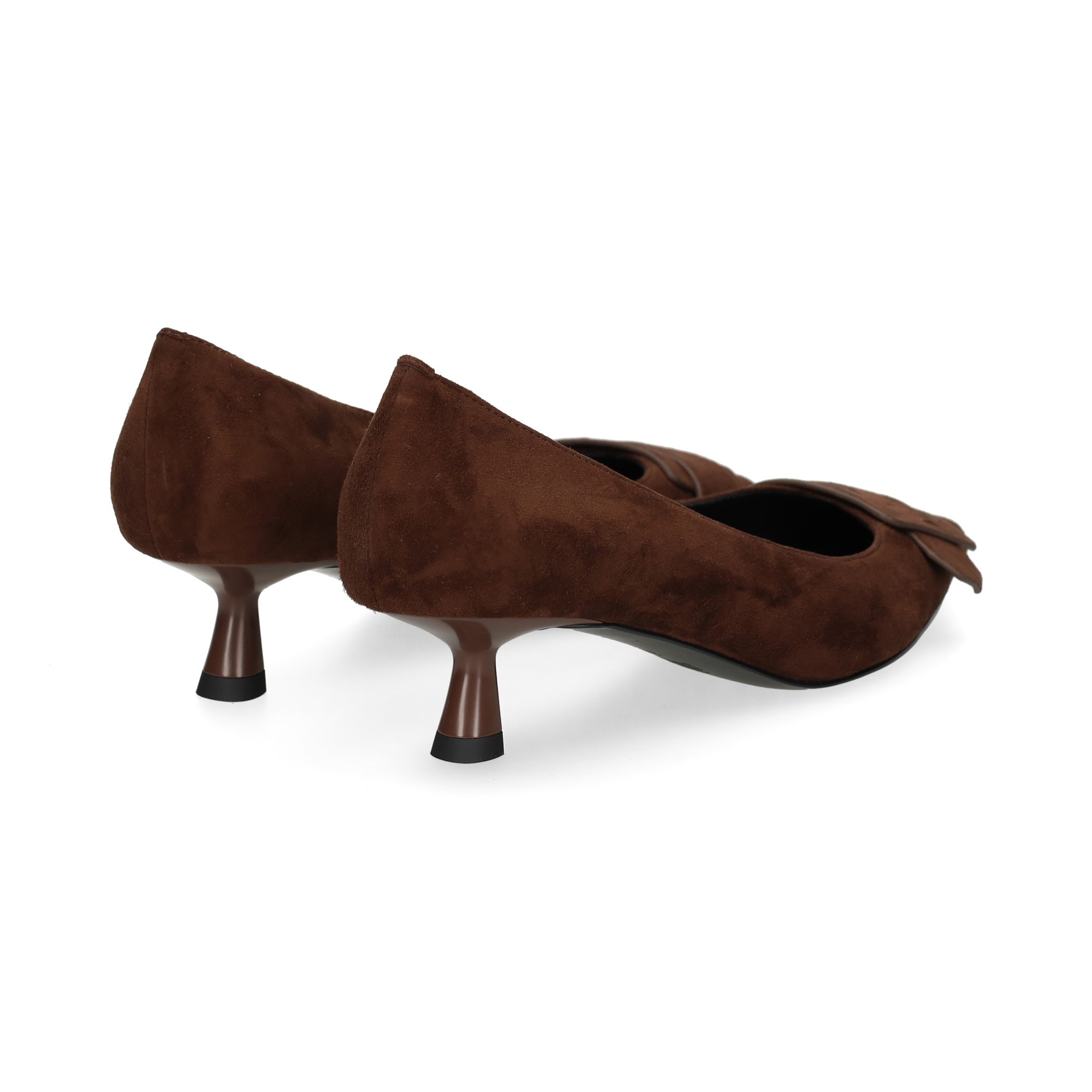 salon-hebilla-todo-ante-marron