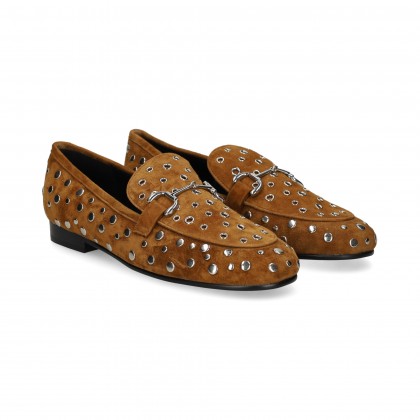 MOCASIN ESLABON+TACHAS ANTE CUERO