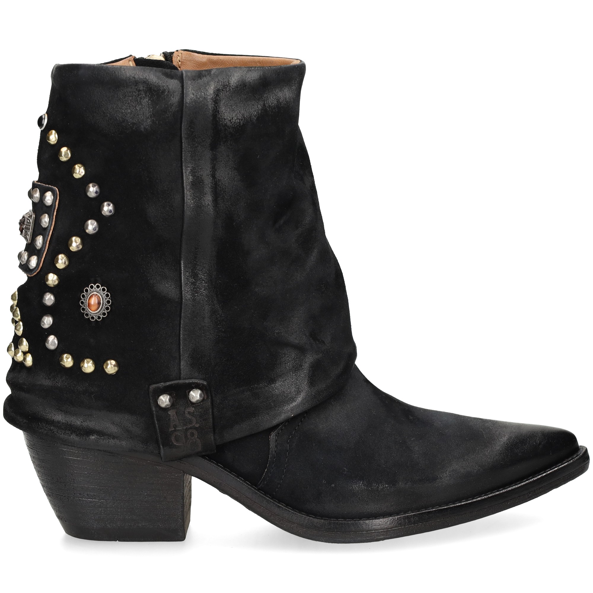 botin-cawboy-tachas-piel-negro
