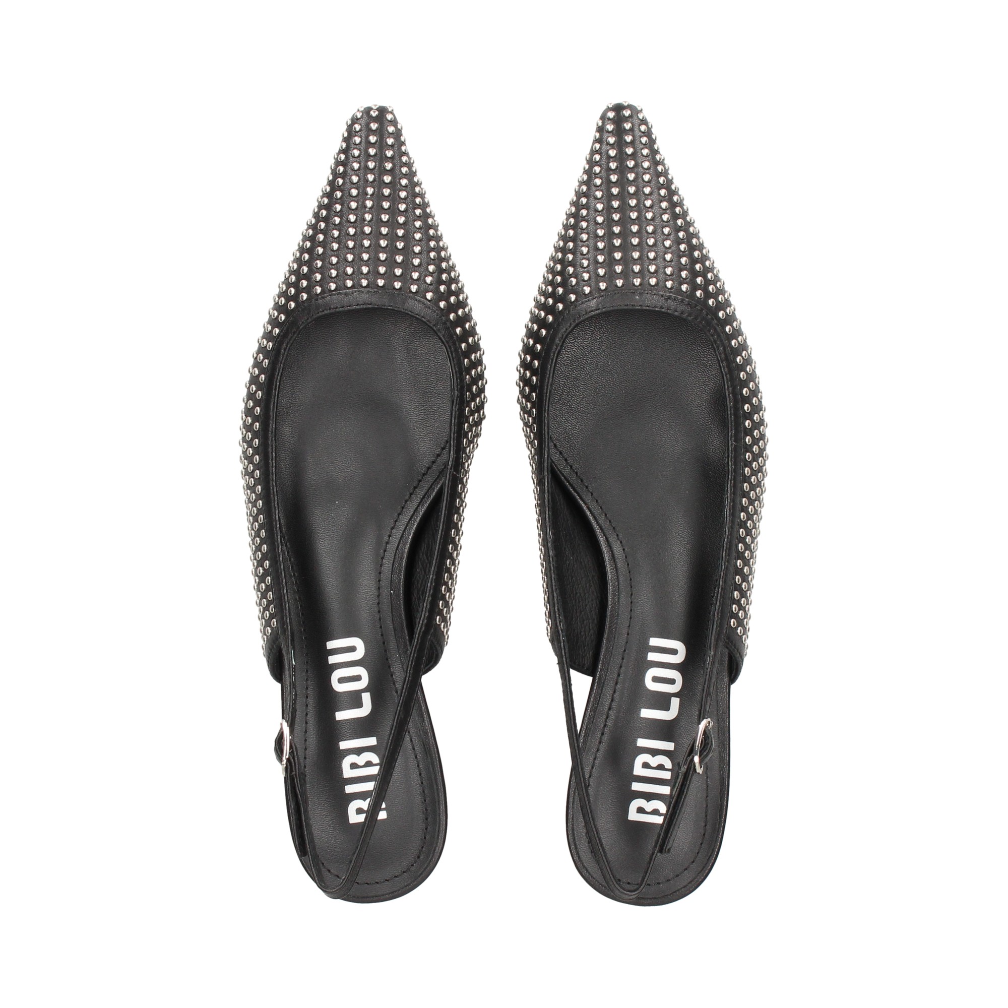 sin-talon-tachas-negro