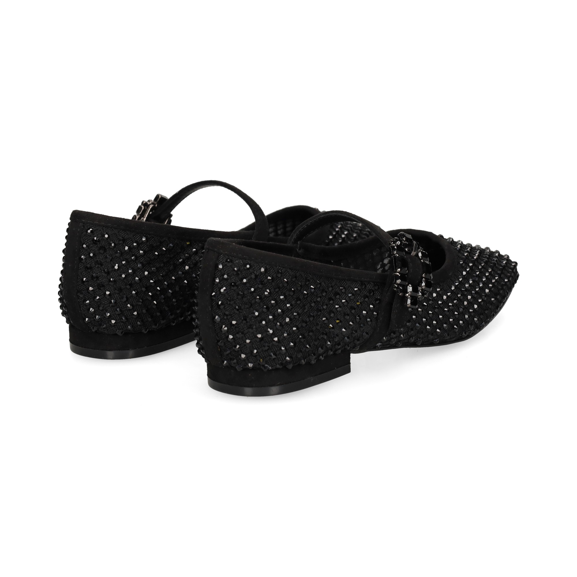 mercedes-regilla-negro